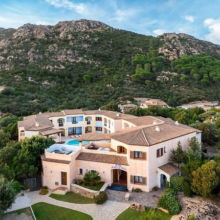 Hotel Monti Di Mola Porto Cervo Dış mekan fotoğraf