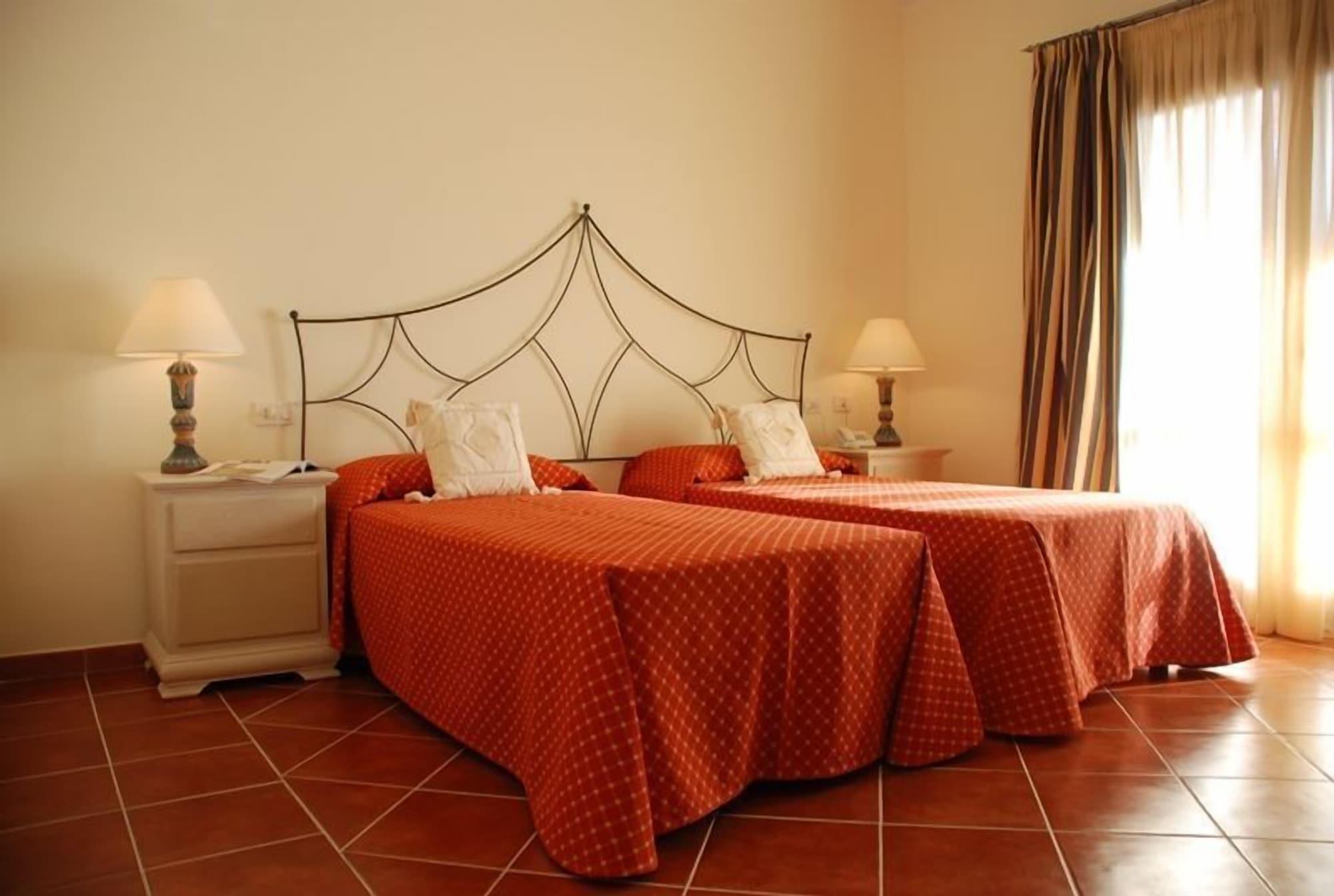 Hotel Monti Di Mola Porto Cervo Dış mekan fotoğraf