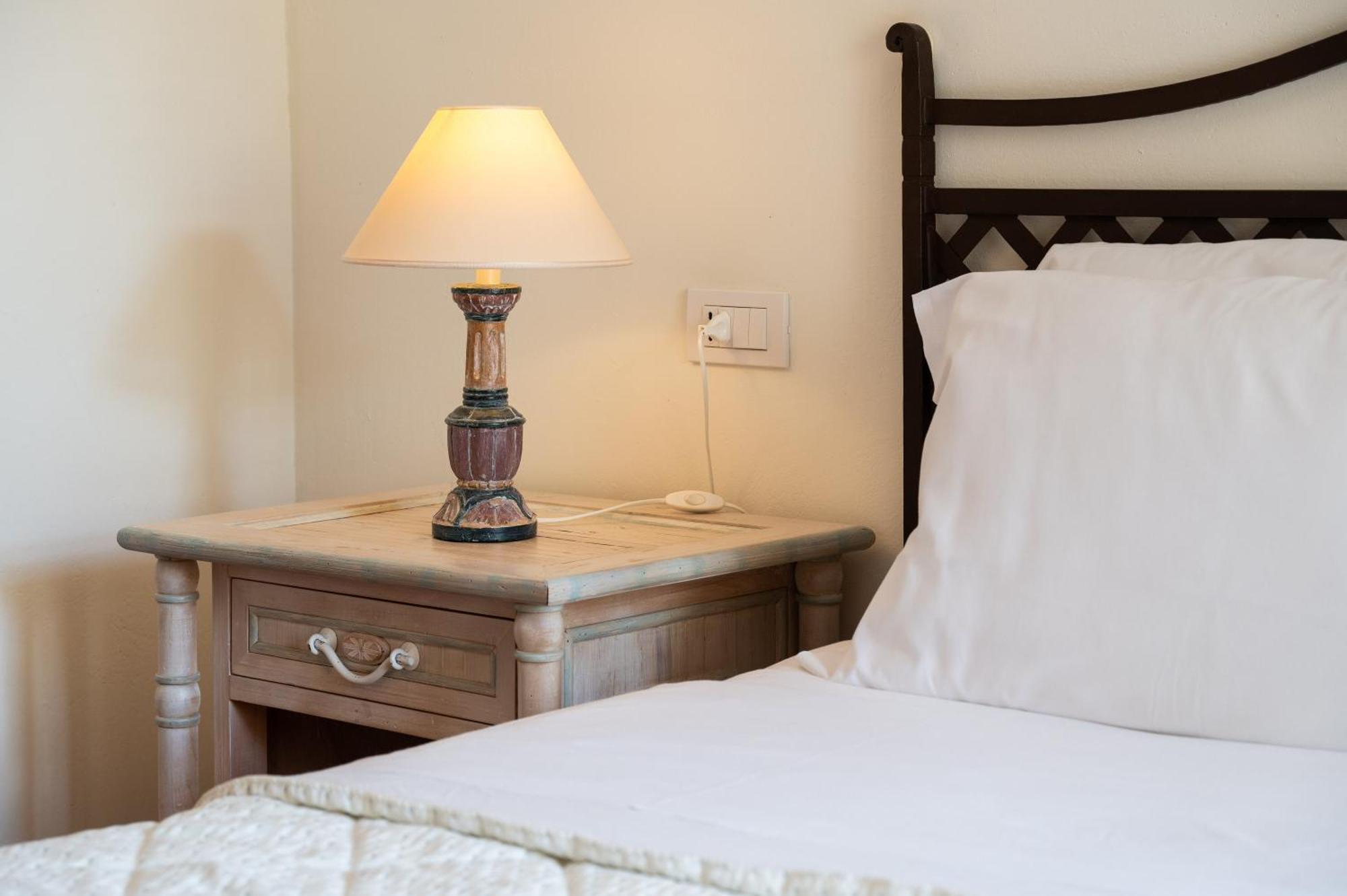 Hotel Monti Di Mola Porto Cervo Dış mekan fotoğraf