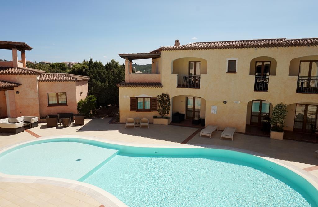 Hotel Monti Di Mola Porto Cervo Dış mekan fotoğraf