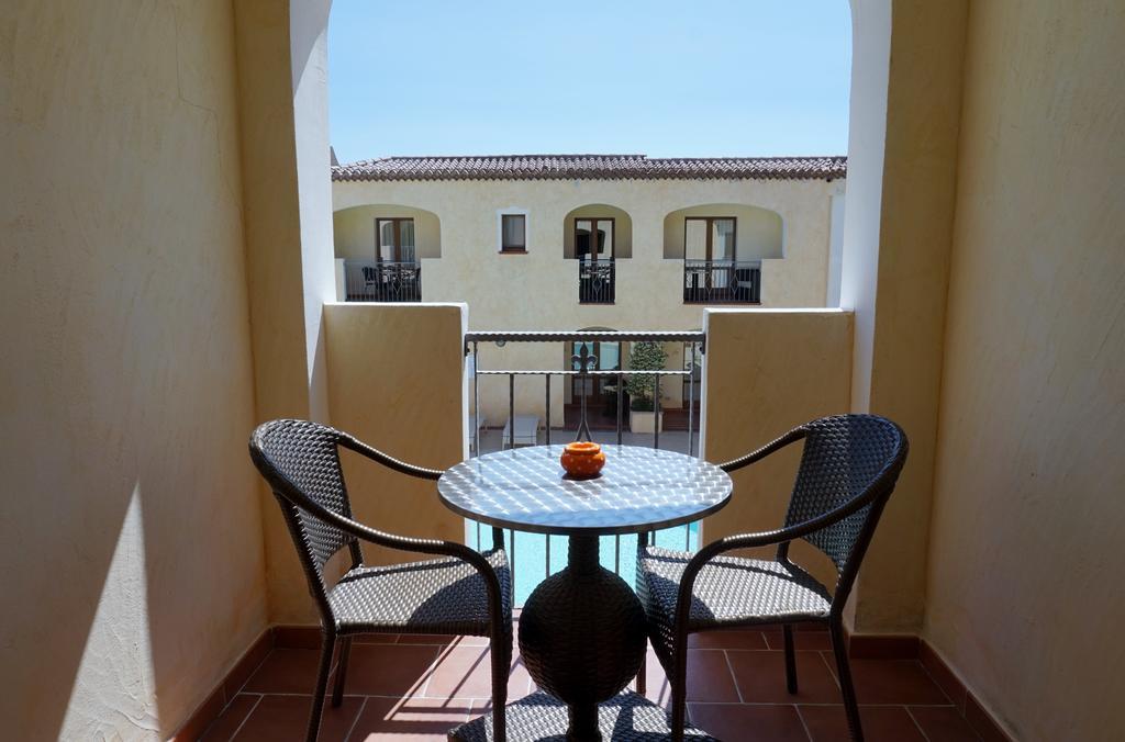 Hotel Monti Di Mola Porto Cervo Dış mekan fotoğraf