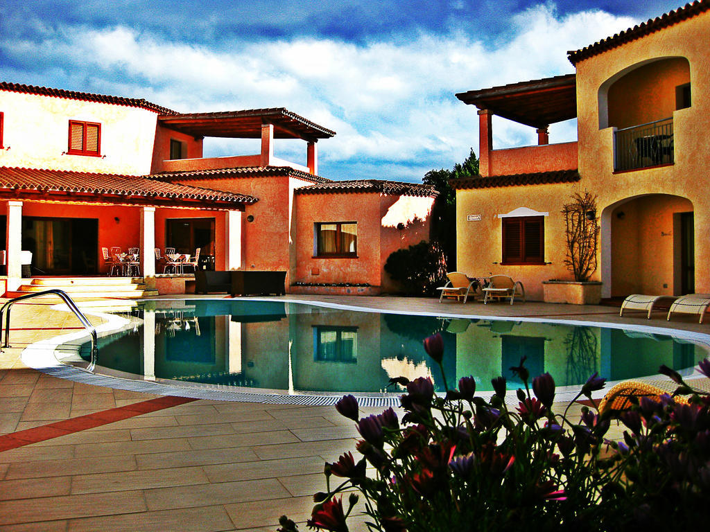 Hotel Monti Di Mola Porto Cervo Dış mekan fotoğraf